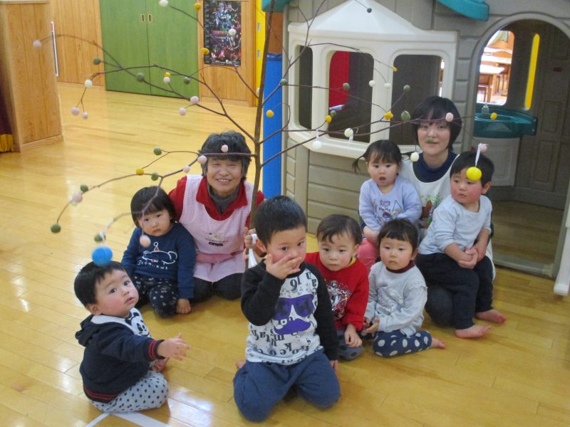 班ごとに分かれて記念撮影3