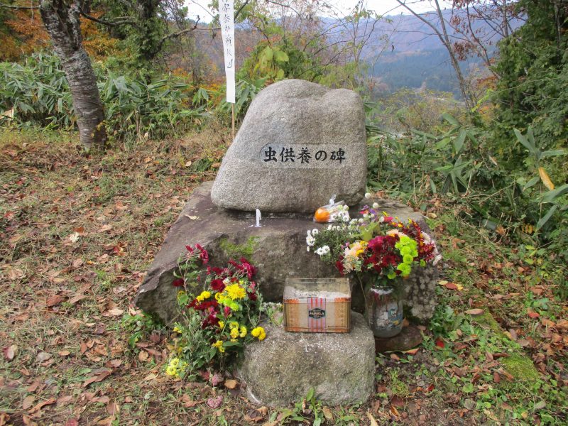虫供養の様子5