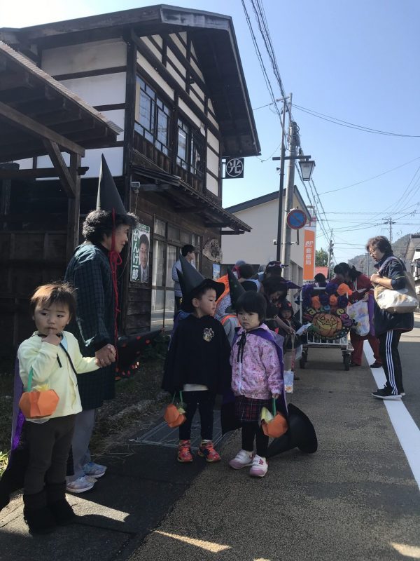 ハロウィンさんぽの様子2