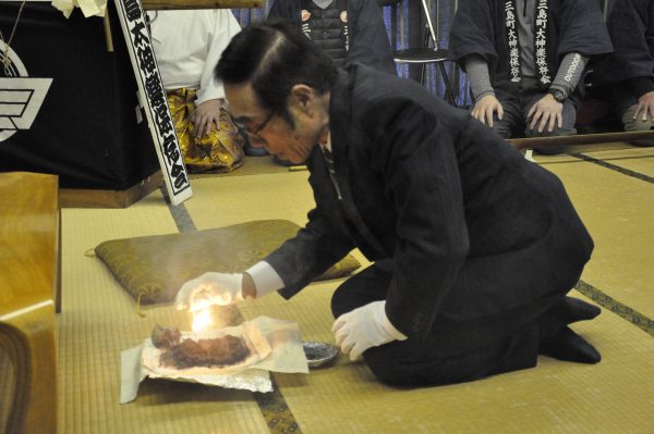 御神火採火式の様子2