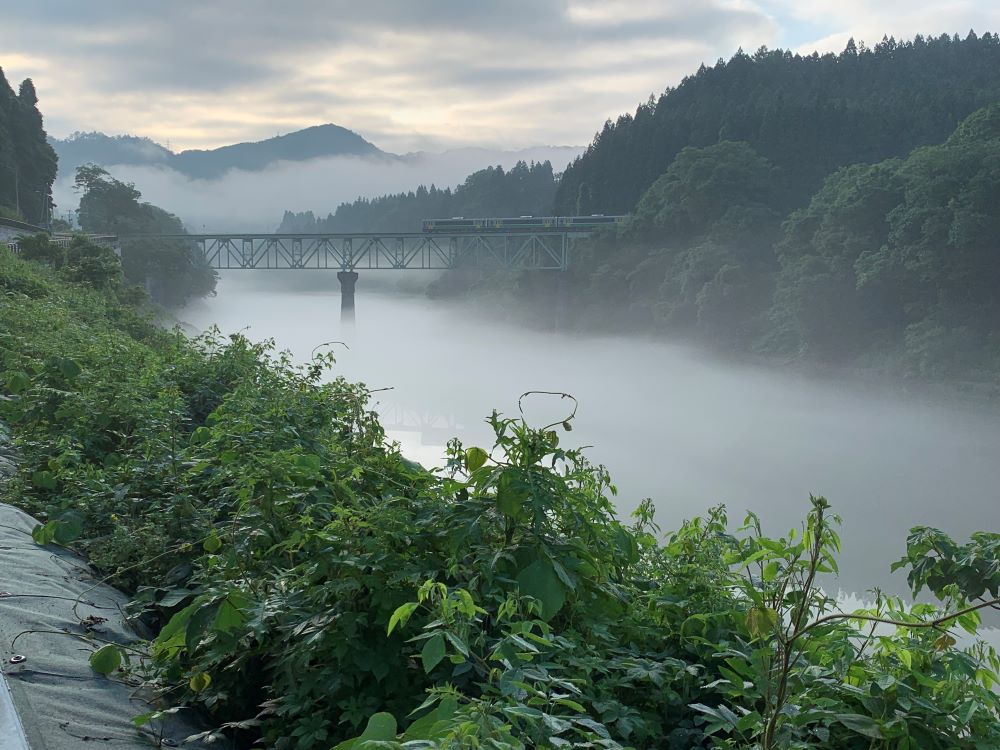 第二只見川橋梁川霧の画像