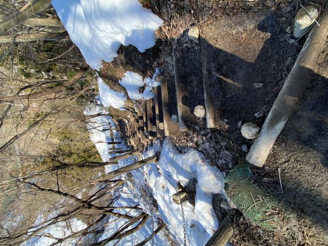 ビューポイント入口の階段の画像