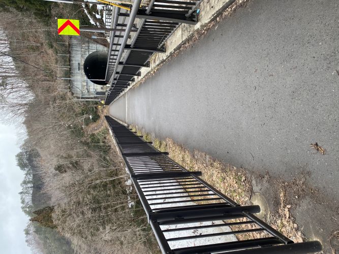 ビューポイントへ続く遊歩道の画像